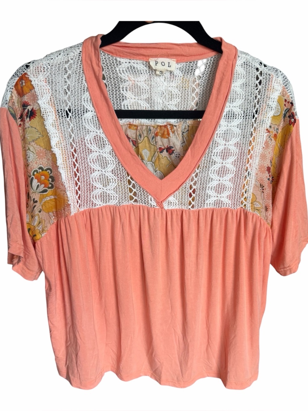 POL Coral Peach Crochet Yoke V-Neck Tunic Top